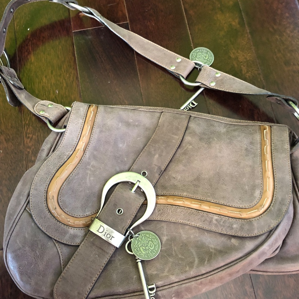 CHRISTIAN DIOR, a brown leather "Gaucho Large Double Saddle bag - Picture 2 of 7